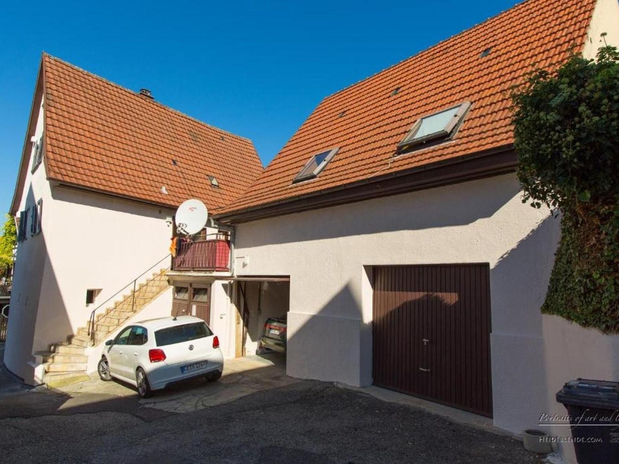 Apartmenthaus Ferienwohnungen Sila Weinstadt Bagian luar foto
