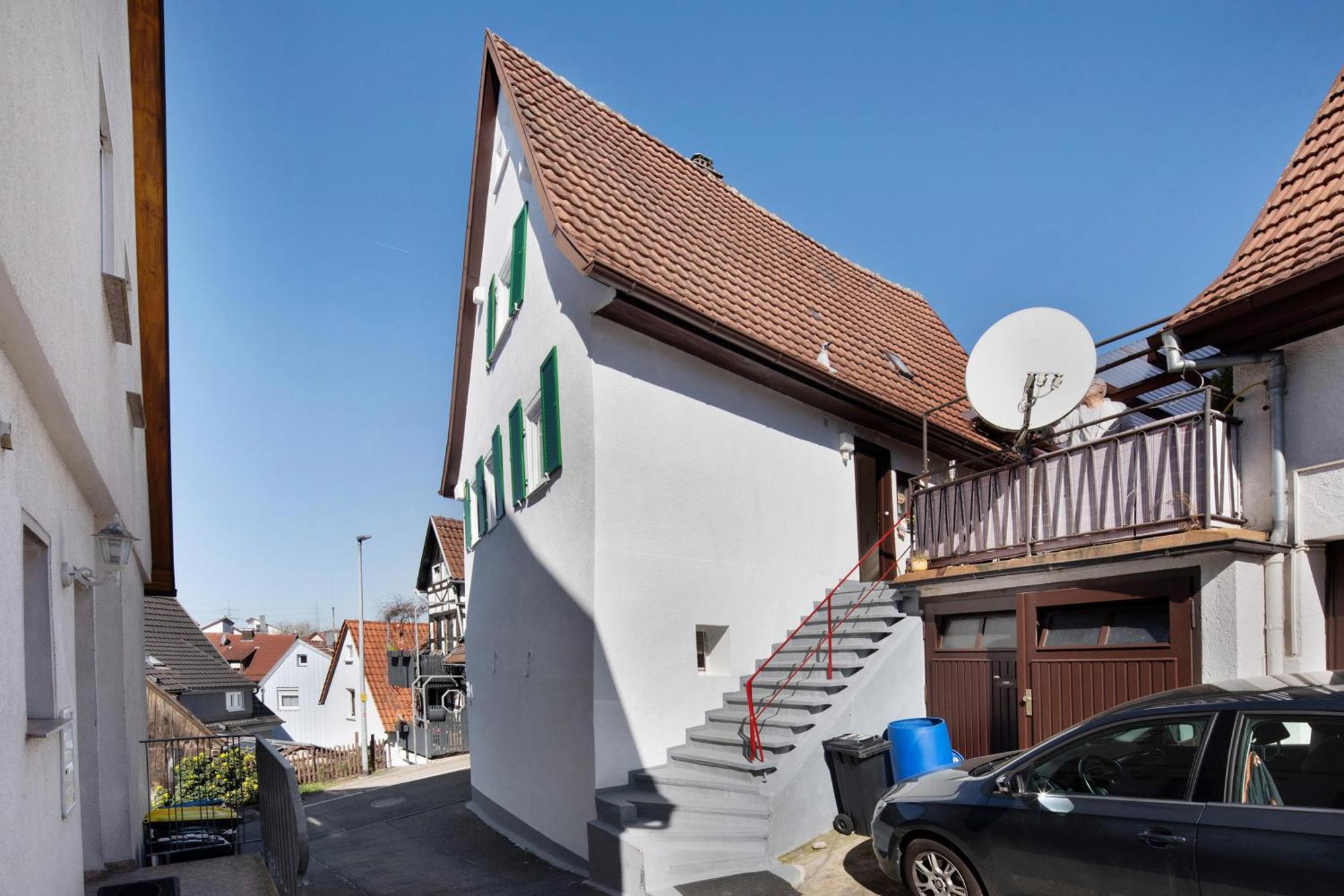 Apartmenthaus Ferienwohnungen Sila Weinstadt Bagian luar foto